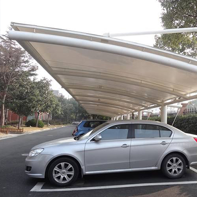 膜結構公交車停車棚
